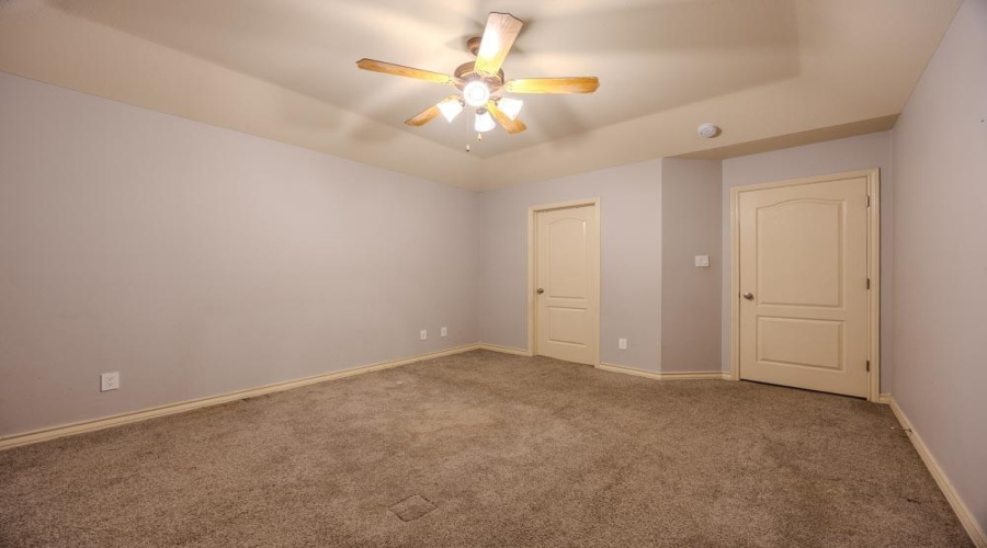 1520 Denmark Ln, Laredo, Texas 78045, 3 Bedrooms Bedrooms, 6 Rooms Rooms,2 BathroomsBathrooms,Residential,For Sale,1520 Denmark Ln,20262229