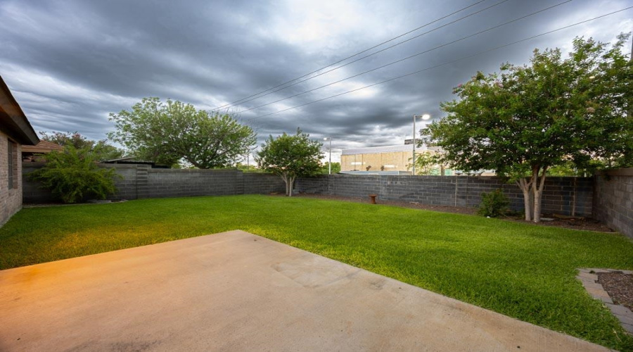 1520 Denmark Ln, Laredo, Texas 78045, 3 Bedrooms Bedrooms, 6 Rooms Rooms,2 BathroomsBathrooms,Residential,For Sale,1520 Denmark Ln,20262229