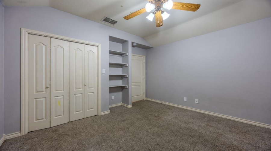 1520 Denmark Ln, Laredo, Texas 78045, 3 Bedrooms Bedrooms, 6 Rooms Rooms,2 BathroomsBathrooms,Residential,For Sale,1520 Denmark Ln,20262229