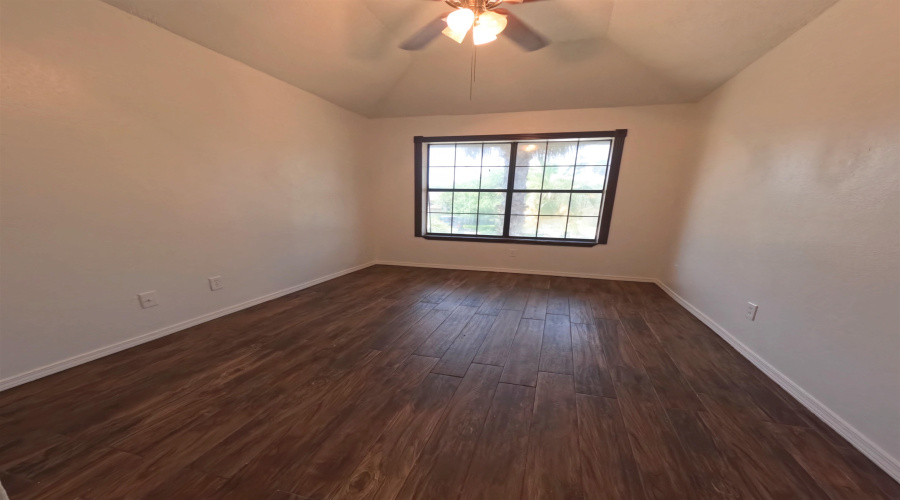 1217 Lyles Lp, Laredo, Texas 78045, 4 Bedrooms Bedrooms, 9 Rooms Rooms,3 BathroomsBathrooms,Residential,For Sale,1217 Lyles Lp,20263019