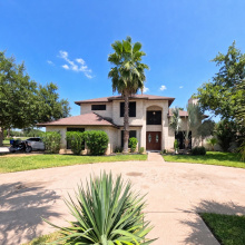 1217 Lyles Lp, Laredo, Texas 78045, 4 Bedrooms Bedrooms, 9 Rooms Rooms,3 BathroomsBathrooms,Residential,For Sale,1217 Lyles Lp,20263019