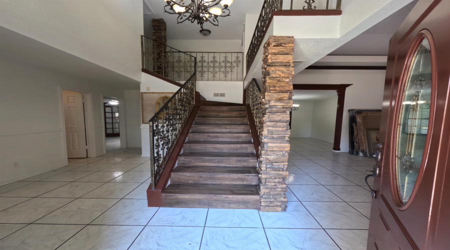 1217 Lyles Lp, Laredo, Texas 78045, 4 Bedrooms Bedrooms, 9 Rooms Rooms,3 BathroomsBathrooms,Residential,For Sale,1217 Lyles Lp,20263019