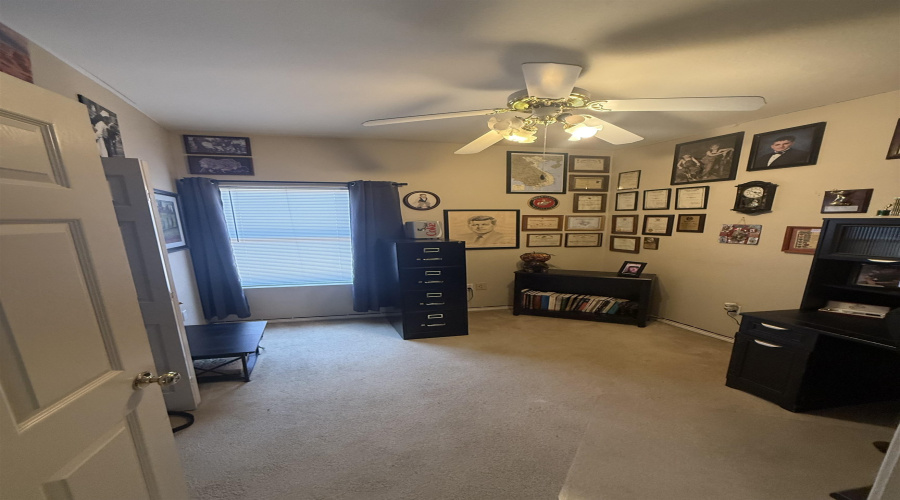 1718 Denmark Ln, laredo, Texas 78045-1111, 4 Bedrooms Bedrooms, 8 Rooms Rooms,2 BathroomsBathrooms,Residential,For Sale,1718 Denmark Ln,20263020