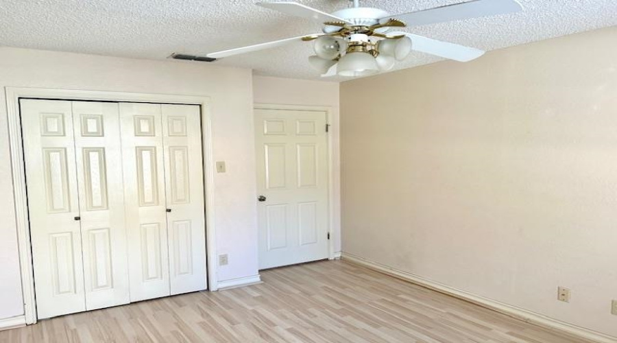 201 Martingale Ln, Laredo, Texas 78041, 2 Bedrooms Bedrooms, 5 Rooms Rooms,2 BathroomsBathrooms,Residential,For Rent,201 Martingale Ln,20263028