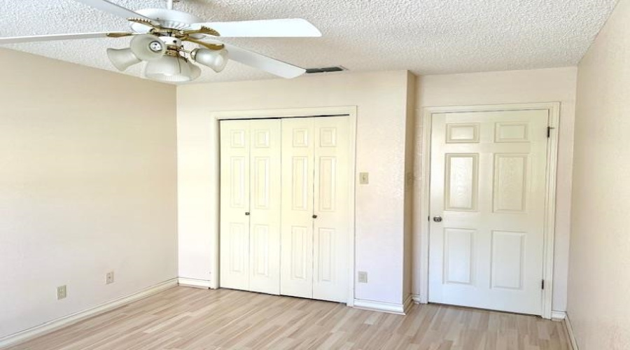 201 Martingale Ln, Laredo, Texas 78041, 2 Bedrooms Bedrooms, 5 Rooms Rooms,2 BathroomsBathrooms,Residential,For Rent,201 Martingale Ln,20263028