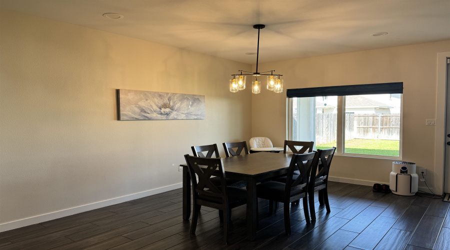 1322 Sambar Lp, Laredo, Texas 78045, 3 Bedrooms Bedrooms, 6 Rooms Rooms,2 BathroomsBathrooms,Residential,For Rent,1322 Sambar Lp,20263029