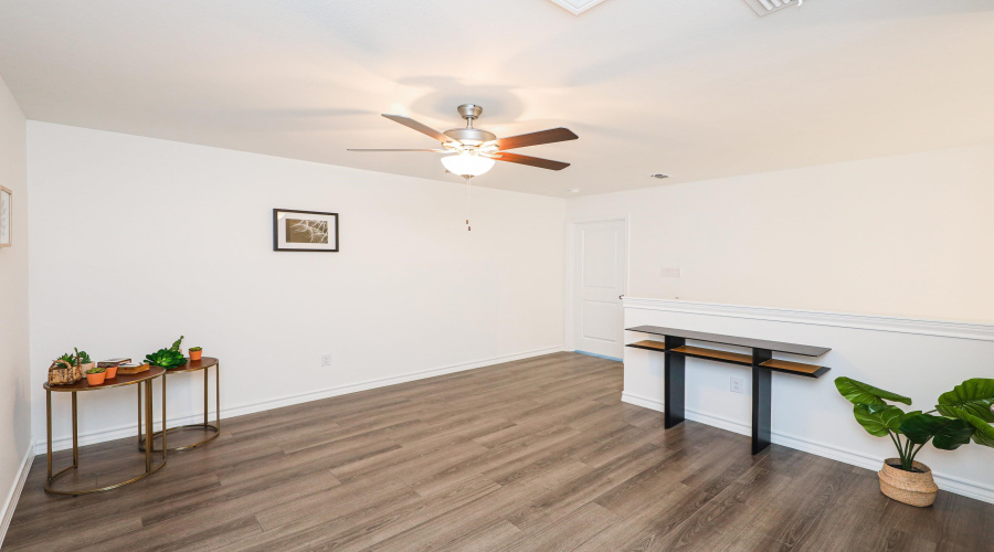 9903 Bijan Dr., LAREDO, Texas 78045, 3 Bedrooms Bedrooms, 7 Rooms Rooms,2 BathroomsBathrooms,Residential,For Rent,9903 Bijan Dr.,20263032