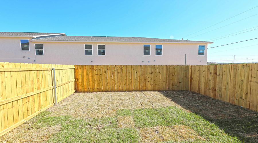 9903 Bijan Dr., LAREDO, Texas 78045, 3 Bedrooms Bedrooms, 7 Rooms Rooms,2 BathroomsBathrooms,Residential,For Rent,9903 Bijan Dr.,20263032