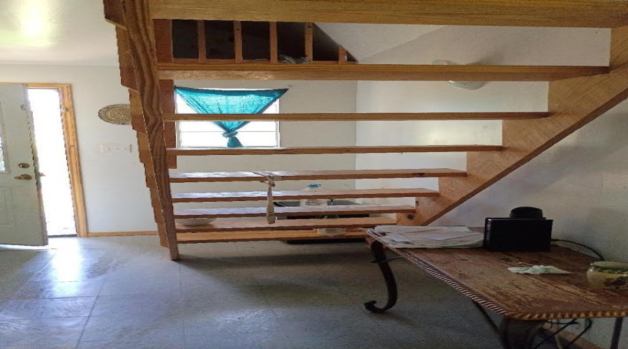 5317 Mercedes Ln., Zapata, Texas 78076, 3 Bedrooms Bedrooms, 5 Rooms Rooms,1 BathroomBathrooms,Residential,For Sale,5317 Mercedes Ln.,20263036