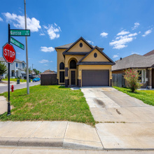 6015 Narciso Dr., Laredo, Texas 78046, 4 Bedrooms Bedrooms, 8 Rooms Rooms,2 BathroomsBathrooms,Residential,For Sale,6015 Narciso Dr.,20263037