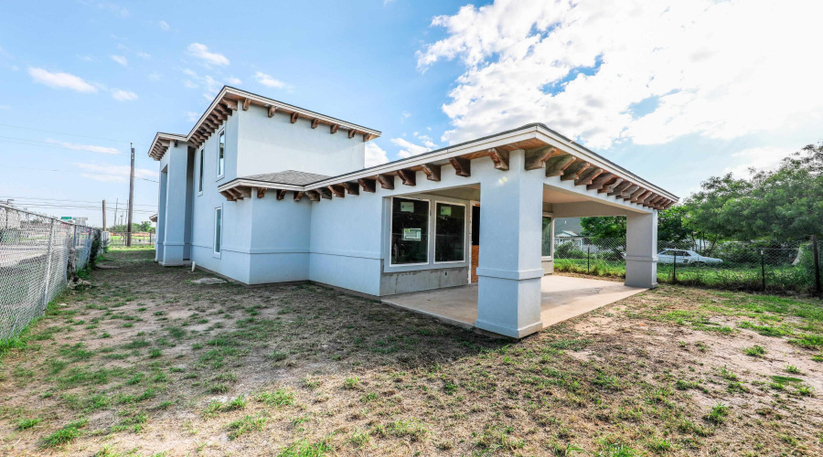 220 Ash St, Laredo, Tx 78040, Texas 78040, 5 Bedrooms Bedrooms, 7 Rooms Rooms,3 BathroomsBathrooms,Residential,For Sale,220 Ash St,20263044
