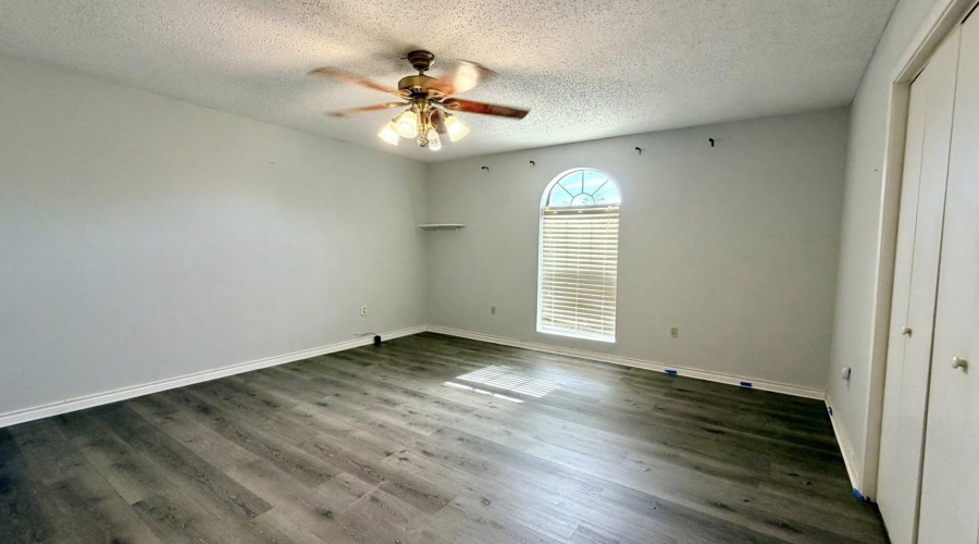 806 Cupid Ln, Laredo, Texas 78045, 3 Bedrooms Bedrooms, 6 Rooms Rooms,2 BathroomsBathrooms,Residential,For Sale,806 Cupid Ln,20261410