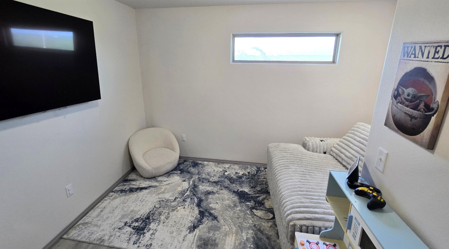 1620 Brownwood St., Laredo, Texas 78046, 3 Bedrooms Bedrooms, 6 Rooms Rooms,2 BathroomsBathrooms,Residential,For Sale,1620 Brownwood St.,20263045