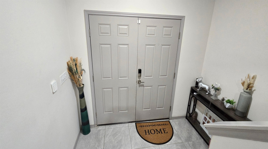 1620 Brownwood St., Laredo, Texas 78046, 3 Bedrooms Bedrooms, 6 Rooms Rooms,2 BathroomsBathrooms,Residential,For Sale,1620 Brownwood St.,20263045
