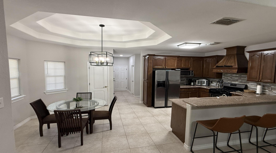 2314 Grisell Dr, Laredo, Texas 78041-2016, 3 Bedrooms Bedrooms, 5 Rooms Rooms,2 BathroomsBathrooms,Residential,For Sale,2314 Grisell Dr,20263046