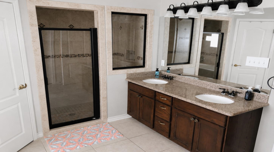 2314 Grisell Dr, Laredo, Texas 78041-2016, 3 Bedrooms Bedrooms, 5 Rooms Rooms,2 BathroomsBathrooms,Residential,For Sale,2314 Grisell Dr,20263046