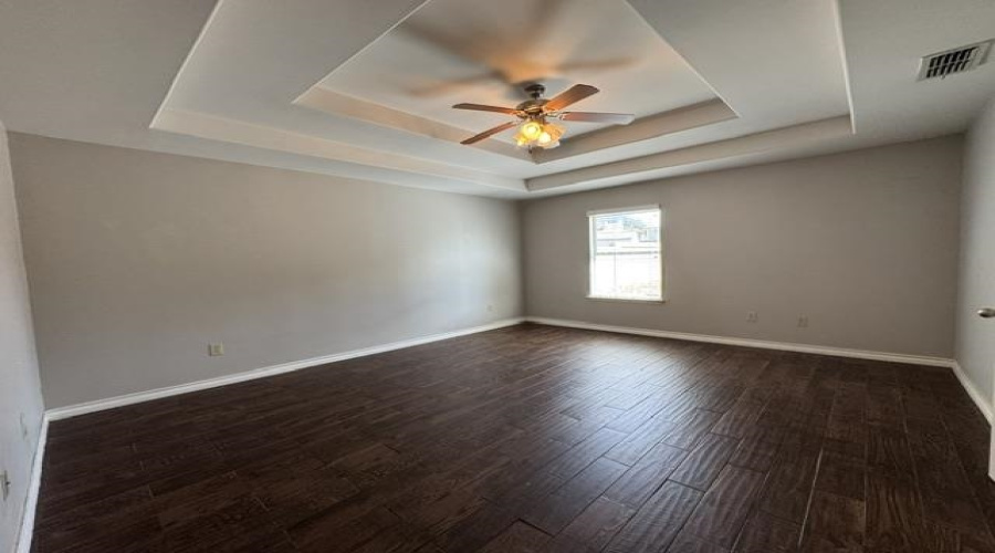526 Don Jose Dr., Laredo, Texas 78045, 3 Bedrooms Bedrooms, 6 Rooms Rooms,2 BathroomsBathrooms,Residential,For Sale,526 Don Jose Dr.,20263052