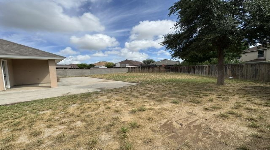 526 Don Jose Dr., Laredo, Texas 78045, 3 Bedrooms Bedrooms, 6 Rooms Rooms,2 BathroomsBathrooms,Residential,For Sale,526 Don Jose Dr.,20263052