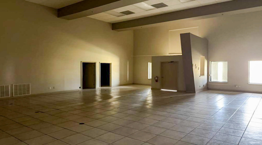 14701 Atlanta Dr, Laredo, Texas 78045, 51 Rooms Rooms,4 BathroomsBathrooms,Commercial/industrial,For Rent,14701 Atlanta Dr,20263048