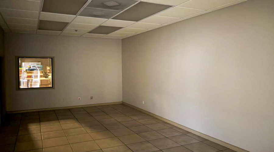 14701 Atlanta Dr, Laredo, Texas 78045, 51 Rooms Rooms,4 BathroomsBathrooms,Commercial/industrial,For Rent,14701 Atlanta Dr,20263048