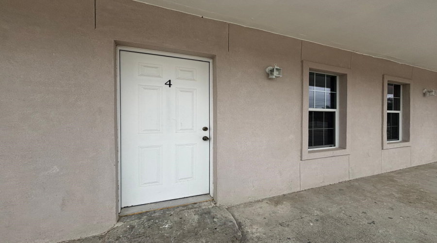 1303 Philadelphia St, Laredo, Texas 78041, 1 Bedroom Bedrooms, 2 Rooms Rooms,1 BathroomBathrooms,Residential,For Rent,1303 Philadelphia St,20263058