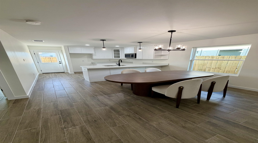 1624 Materia Dr., Laredo, Texas 78046, 3 Bedrooms Bedrooms, 6 Rooms Rooms,2 BathroomsBathrooms,Residential,For Sale,1624 Materia Dr.,20263059