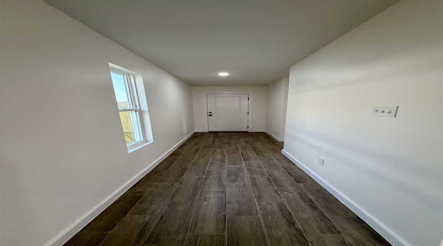 1624 Materia Dr., Laredo, Texas 78046, 3 Bedrooms Bedrooms, 6 Rooms Rooms,2 BathroomsBathrooms,Residential,For Sale,1624 Materia Dr.,20263059