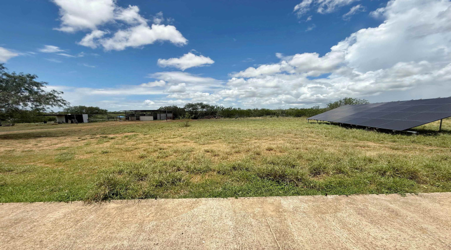911 Pine Ave., Zapata, Texas 78076, 3 Bedrooms Bedrooms, 5 Rooms Rooms,2 BathroomsBathrooms,Residential,For Sale,911 Pine Ave.,20263060