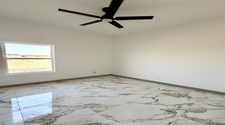 1613 Secretaria Ln., Laredo, Texas 78046, 3 Bedrooms Bedrooms, 5 Rooms Rooms,2 BathroomsBathrooms,Residential,For Sale,1613 Secretaria Ln.,20263062