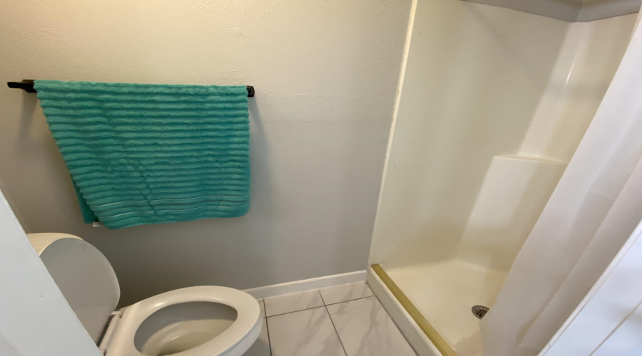 8911 McPherson Rd, LAREDO, Texas 78045, 3 Bedrooms Bedrooms, 4 Rooms Rooms,3 BathroomsBathrooms,Residential,For Sale,8911 McPherson Rd,20263064