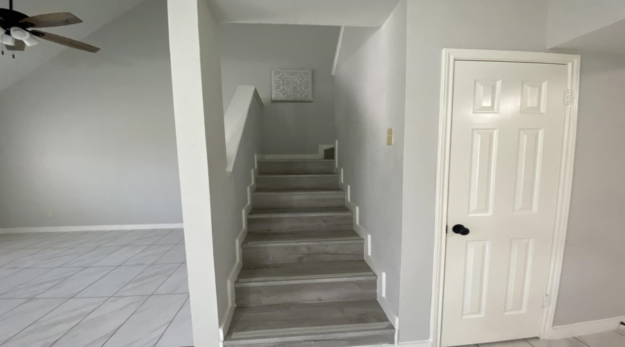 8911 McPherson Rd, LAREDO, Texas 78045, 3 Bedrooms Bedrooms, 4 Rooms Rooms,3 BathroomsBathrooms,Residential,For Sale,8911 McPherson Rd,20263064
