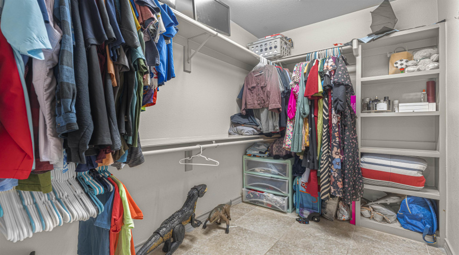 3605 Unknown Hero Dr, Laredo, Texas 78046, 3 Bedrooms Bedrooms, 5 Rooms Rooms,2 BathroomsBathrooms,Residential,For Sale,3605 Unknown Hero Dr,20263065