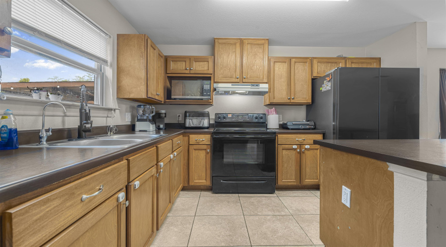 3605 Unknown Hero Dr, Laredo, Texas 78046, 3 Bedrooms Bedrooms, 5 Rooms Rooms,2 BathroomsBathrooms,Residential,For Sale,3605 Unknown Hero Dr,20263065