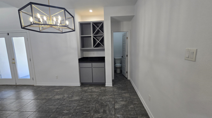 5545 Portugal Lp, Laredo, Texas 78046, 3 Bedrooms Bedrooms, 6 Rooms Rooms,2 BathroomsBathrooms,Residential,For Sale,5545 Portugal Lp,20263066