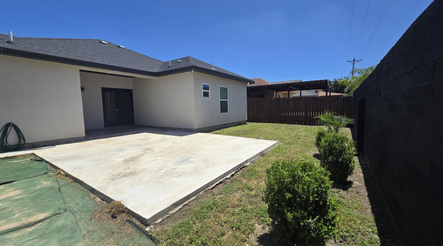 5545 Portugal Lp, Laredo, Texas 78046, 3 Bedrooms Bedrooms, 6 Rooms Rooms,2 BathroomsBathrooms,Residential,For Sale,5545 Portugal Lp,20263066