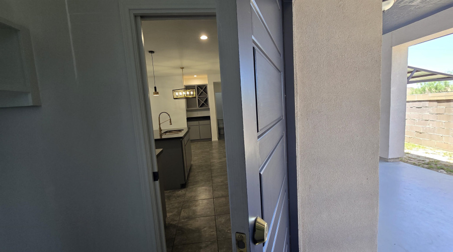 5545 Portugal Lp, Laredo, Texas 78046, 3 Bedrooms Bedrooms, 6 Rooms Rooms,2 BathroomsBathrooms,Residential,For Sale,5545 Portugal Lp,20263066