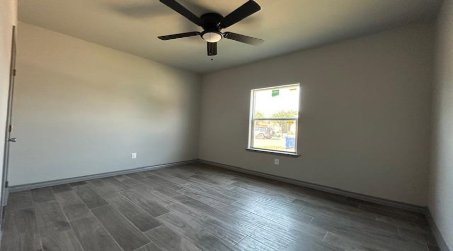 407 Potranca Ct, Laredo, Texas 78045, 3 Bedrooms Bedrooms, 5 Rooms Rooms,2 BathroomsBathrooms,Residential,For Rent,407 Potranca Ct,20263068