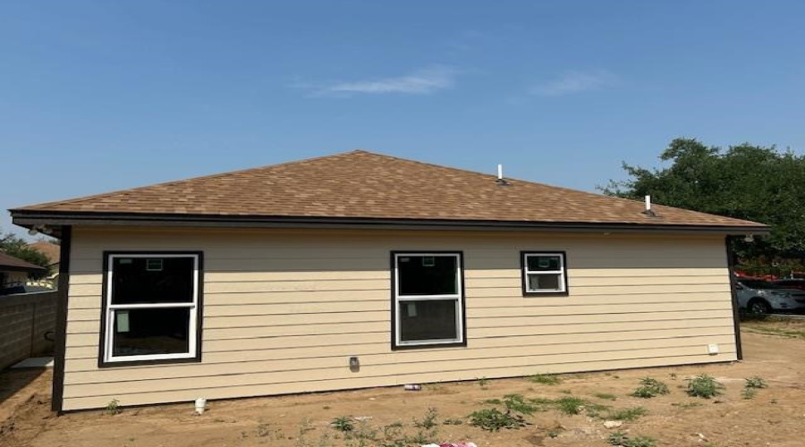 407 Potranca Ct, Laredo, Texas 78045, 3 Bedrooms Bedrooms, 5 Rooms Rooms,2 BathroomsBathrooms,Residential,For Rent,407 Potranca Ct,20263068