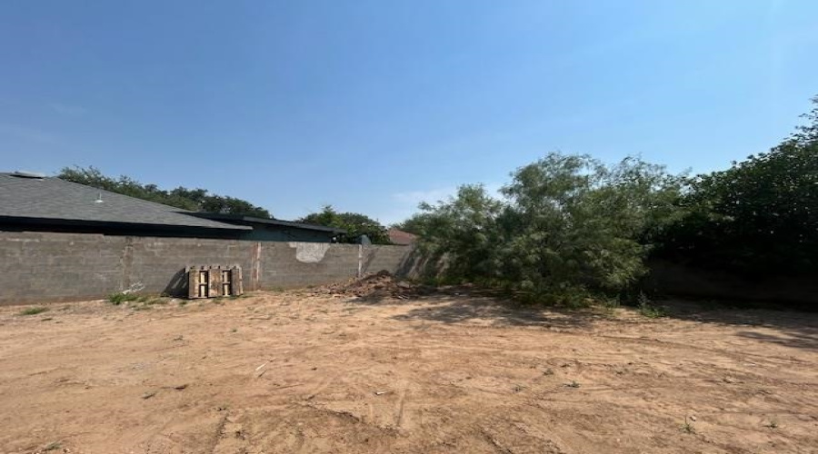 407 Potranca Ct, Laredo, Texas 78045, 3 Bedrooms Bedrooms, 5 Rooms Rooms,2 BathroomsBathrooms,Residential,For Rent,407 Potranca Ct,20263068