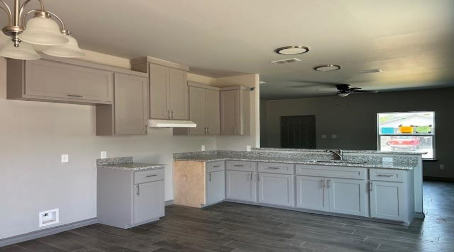 407 Potranca Ct, Laredo, Texas 78045, 3 Bedrooms Bedrooms, 5 Rooms Rooms,2 BathroomsBathrooms,Residential,For Rent,407 Potranca Ct,20263068