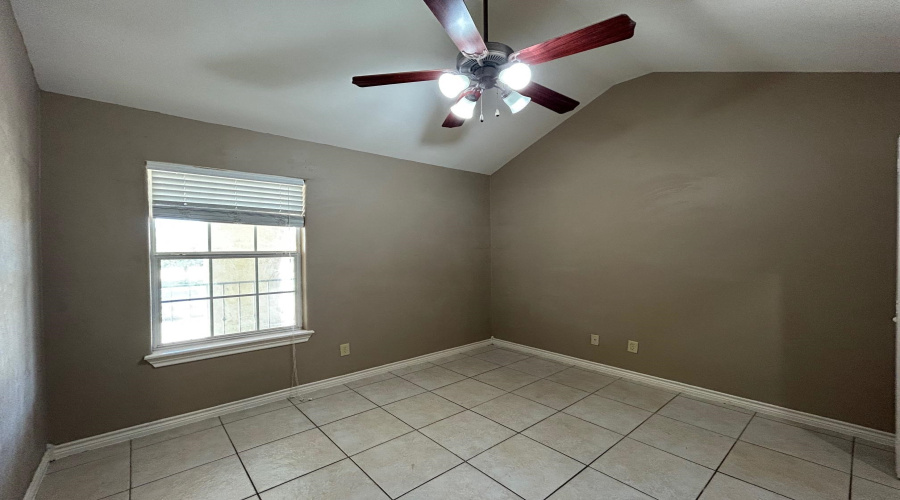 9804 Cantera Ct, Laredo, Texas 78045, 3 Bedrooms Bedrooms, 6 Rooms Rooms,2 BathroomsBathrooms,Residential,For Rent,9804 Cantera Ct,20263075