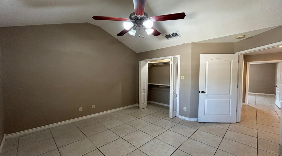 9804 Cantera Ct, Laredo, Texas 78045, 3 Bedrooms Bedrooms, 6 Rooms Rooms,2 BathroomsBathrooms,Residential,For Rent,9804 Cantera Ct,20263075