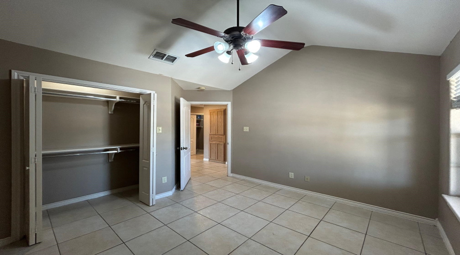 9804 Cantera Ct, Laredo, Texas 78045, 3 Bedrooms Bedrooms, 6 Rooms Rooms,2 BathroomsBathrooms,Residential,For Rent,9804 Cantera Ct,20263075