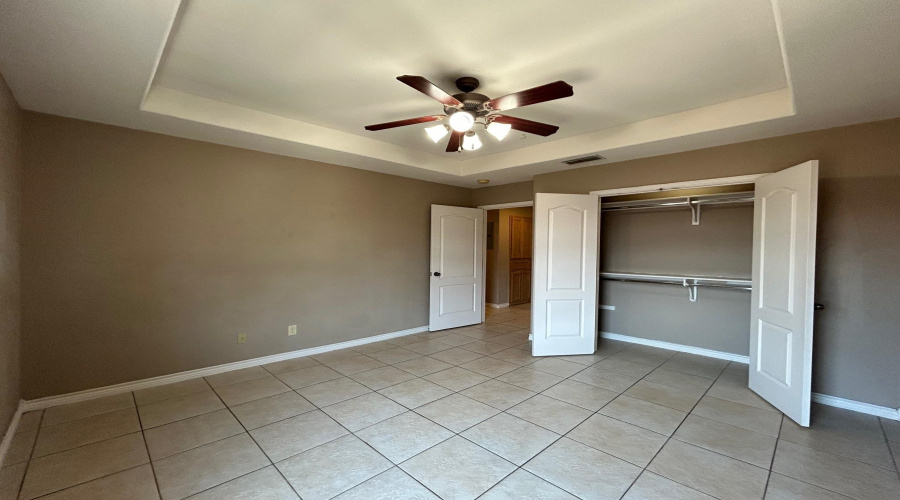9804 Cantera Ct, Laredo, Texas 78045, 3 Bedrooms Bedrooms, 6 Rooms Rooms,2 BathroomsBathrooms,Residential,For Rent,9804 Cantera Ct,20263075
