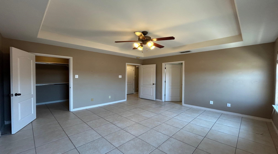 9804 Cantera Ct, Laredo, Texas 78045, 3 Bedrooms Bedrooms, 6 Rooms Rooms,2 BathroomsBathrooms,Residential,For Rent,9804 Cantera Ct,20263075