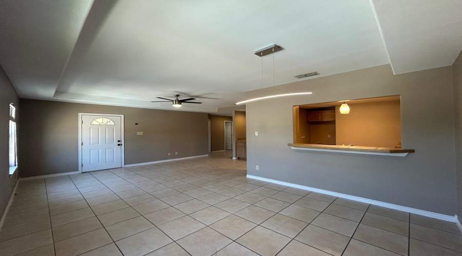 9804 Cantera Ct, Laredo, Texas 78045, 3 Bedrooms Bedrooms, 6 Rooms Rooms,2 BathroomsBathrooms,Residential,For Rent,9804 Cantera Ct,20263075