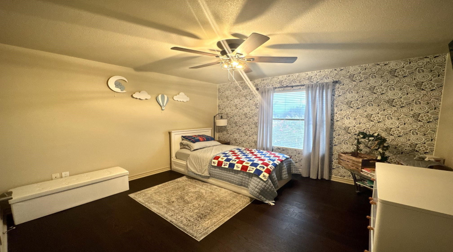 9813 Sandhill Dr, Laredo, Texas 78045, 3 Bedrooms Bedrooms, 3 Rooms Rooms,2 BathroomsBathrooms,Residential,For Sale,9813 Sandhill Dr,20263078