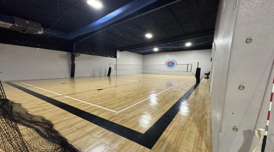 708 Chaparral St, Laredo, Texas 78041, 1 Bedroom Bedrooms, 11 Rooms Rooms,2 BathroomsBathrooms,Commercial/industrial,For Sale,708 Chaparral St,20263086