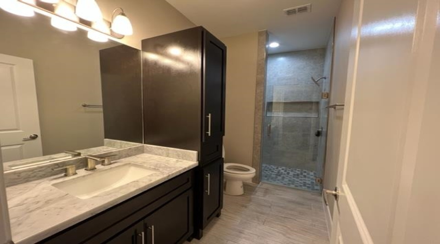 7430 Harper Lee, Laredo, Texas 78041, 4 Bedrooms Bedrooms, 6 Rooms Rooms,3 BathroomsBathrooms,Residential,For Rent,7430 Harper Lee,20263083