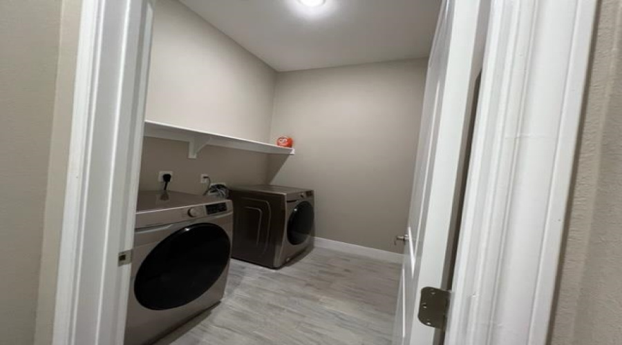 7430 Harper Lee, Laredo, Texas 78041, 4 Bedrooms Bedrooms, 6 Rooms Rooms,3 BathroomsBathrooms,Residential,For Rent,7430 Harper Lee,20263083